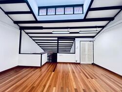 Club Street (D1), Office #615707841